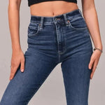 Ultrahohe Stretch-Flare-Jeans