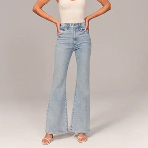 Ultrahohe Stretch-Flare-Jeans