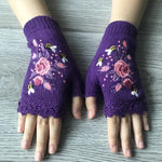 Handbestickte Handschuhe