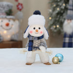 Weihnachtsblaue neue Stoffpuppe